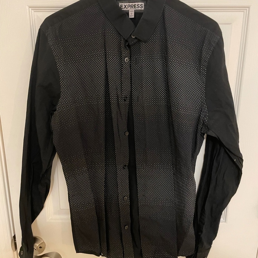 Men’s fitted Express Dress Shirt